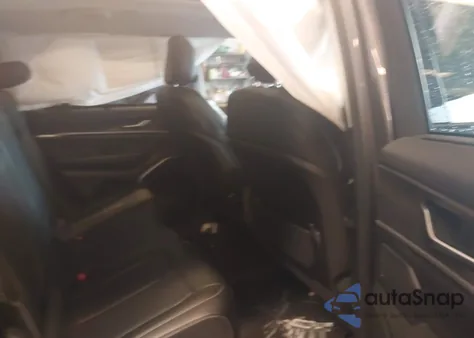 2024 Jeep Grand Cherokee 4Xe Anniversary Edition from USA, damaged, VIN 1C4RJYB60R8955223